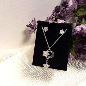 Avon Necklace & Earrings Silver Tone Crescent Moon Rhinestone Stars Adjustable